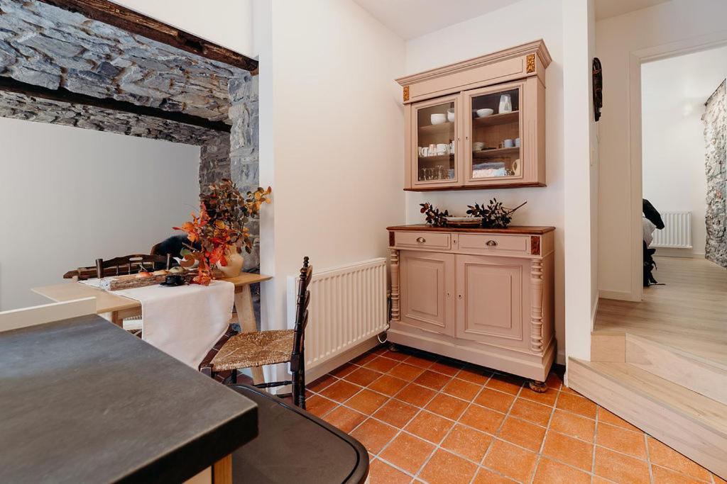 Tiny Stone Apartment Maredret Екстериор снимка